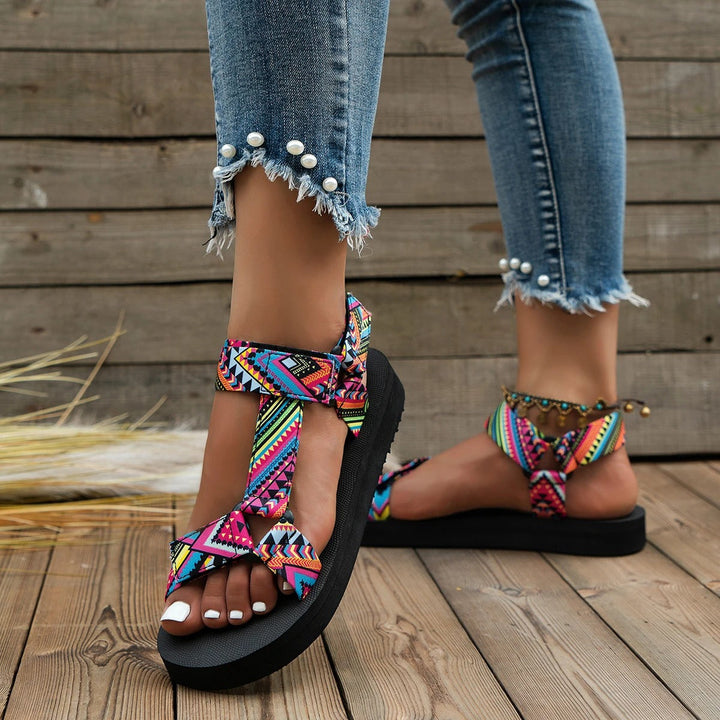 Maryane – Gemusterte Plateau-Sandalen mit Klettverschluss