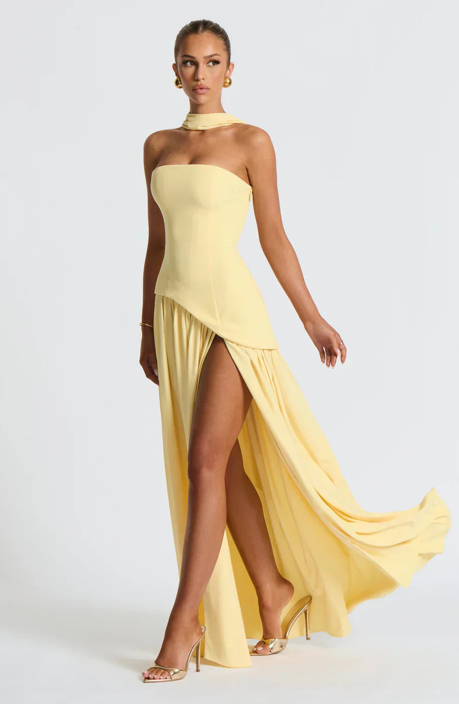 Zalfaa - Elegantes Ärmelloses Langes Kleid