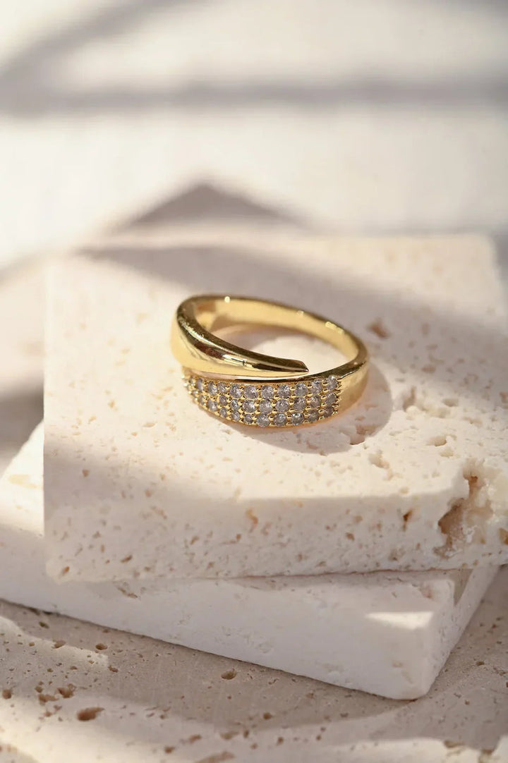 Kalea – Eleganz Haven Ring