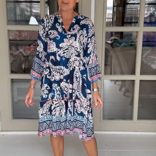 Viloura – Kleid mit V-Ausschnitt und Blumenmuster