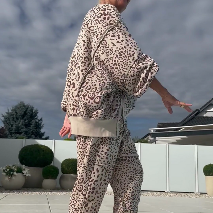 Leenora – Zweiter Teil Mit Leoparden Muster