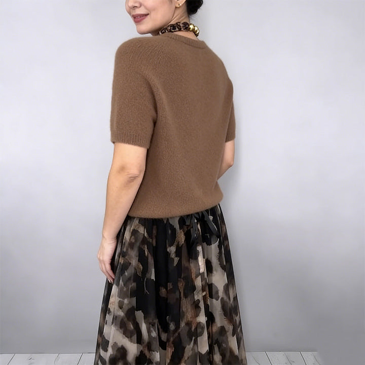 Orli - Eleganter Pullover Und Geblümter Rock Mit Leopardenmuster