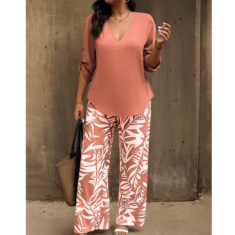Liwia - Elegantes Sommer-set Mit Einer Bluse MIT V-ausschnitt Und Einer Bedruckten Hose