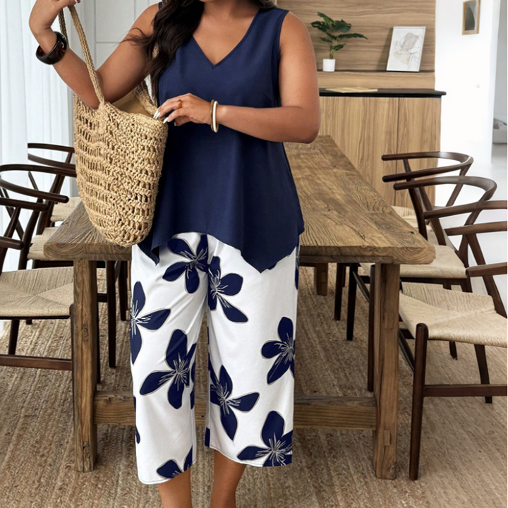Aniza – Asymmetrisches Oberteil Und Caprihose Mit Blumenmuster