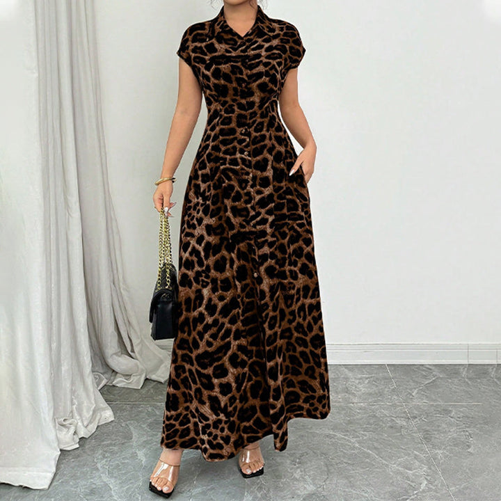 Ameerah – Elegantes Kleid Mit Leoparden Muster