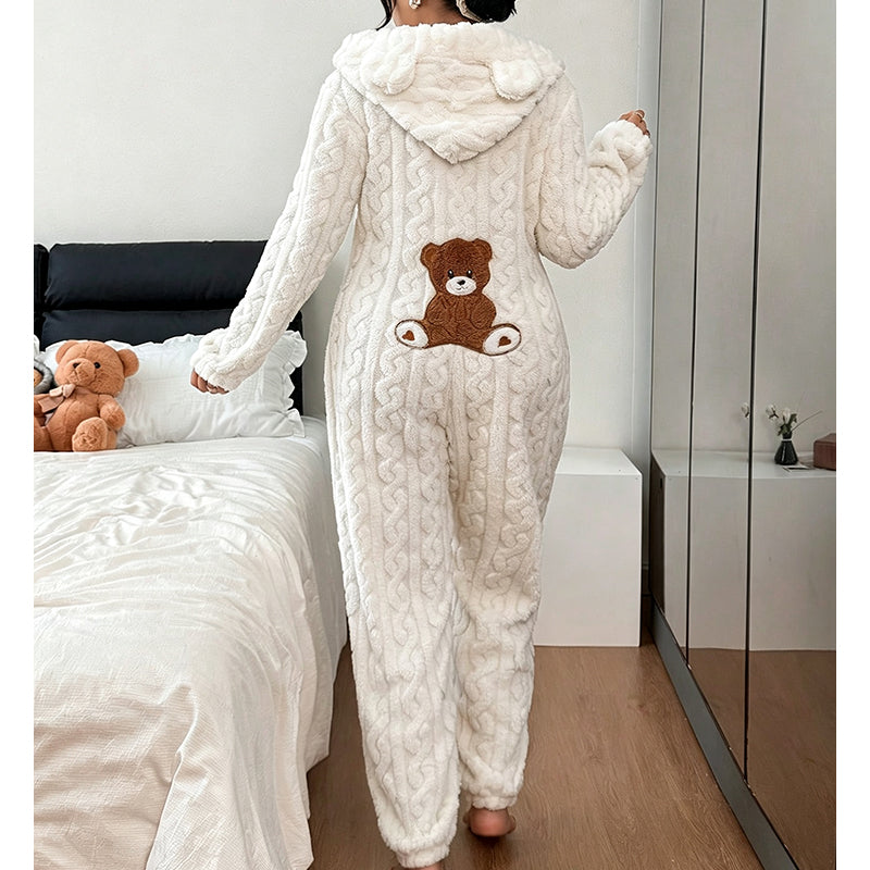 Selia – Warmer Overall Mit Kapuze Im Zopfmuster
