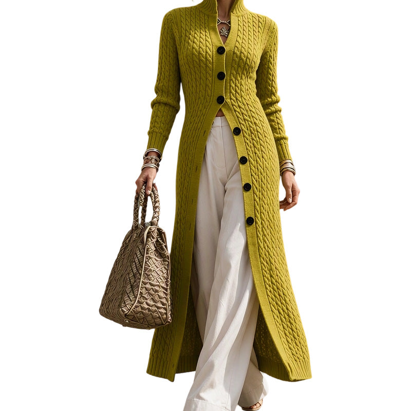 Noreena – Strickjacke mit Zopfmuster und Knopfleiste